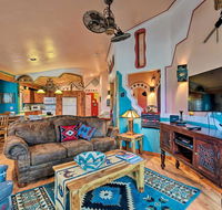House on 1/2 Acre  30 Min to Taos Ski Valley