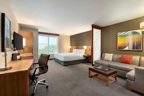 Hyatt Place Vacaville - Click Find 2