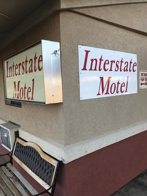 Interstate Motel - Bet 4u 0