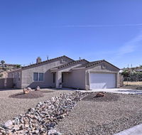 Inviting Retreat - Less Than 1 Mile to Colorado River