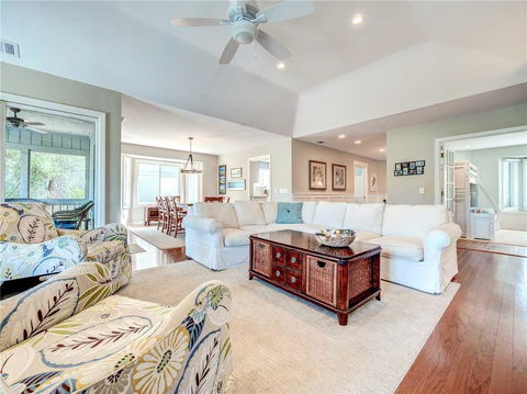 Isle Of Pines 12, 3 Bedroom, WiFi, Fireplace, Sleeps 7, Sea Pines - Click Find 0