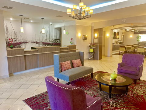 Kemah Edgewater Hotel - Click Find 2