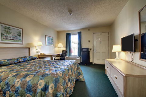 Key West Inn - Cookeville - Click Find 2