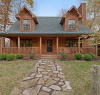 Kingfisher Cove Cabin 2