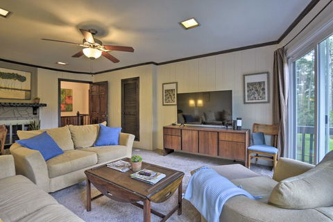 Lake & Golf Retreat With Dock & 2 Luxe Decks! - Bridge Guide 2