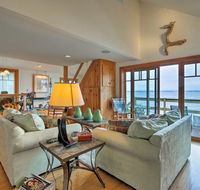 Lake Champlain Cottage with Kayak and Private Dock