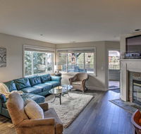 Lakefront Arrow Point Condo with Pool and Lake Access