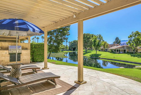 Lakefront Tennis Club Condo - Bridge Guide 0