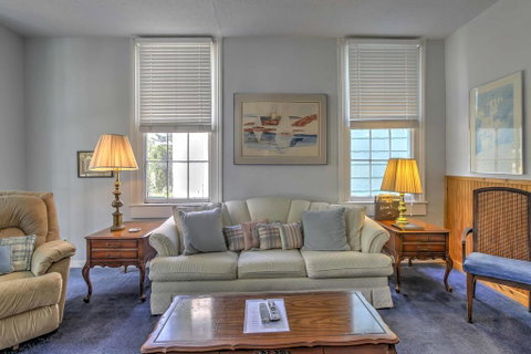 Lavish Galveston Apartment - 6 Blocks To Beach! - Click Find 3