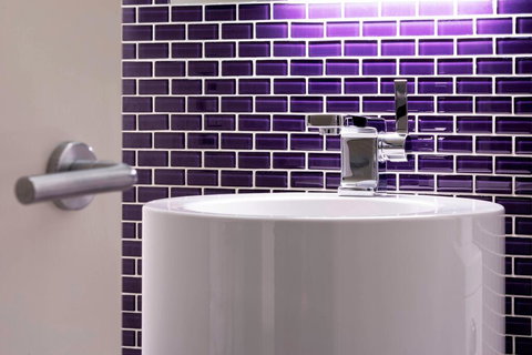 Le Meridien Chambers - Bet 4u 1