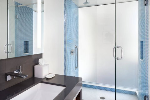 Le Meridien Chambers - Bet 4u 2