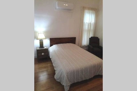 Leak Scales House - Click Find 0