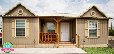 Life's Suites - Click Find 1