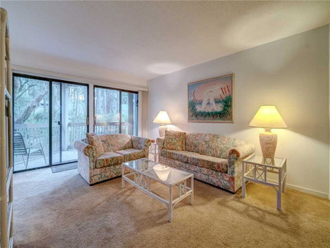 Lighthouse Tennis 2399, 1 Bedroom, Lagoon View, Pool Access, Sleeps 6 - Click Find 3