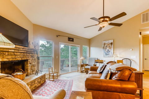Little Bear Cabin - Click Find 0