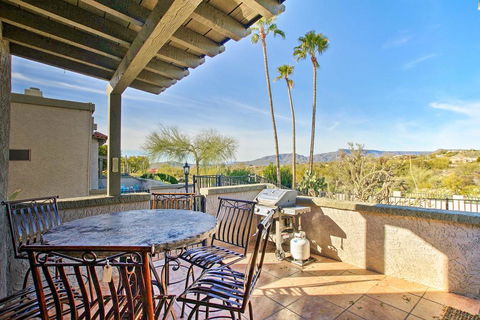 Lovely Mountain-View Getaway With Pool And Spa Access! - Bet 4u 0
