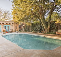 Lubbock Studio with Pool Access-5 Miles to Texas Tech