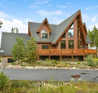 Luxury Home On Golf Course With Hot Tub  Incredible Views - FREE Activities Daily  WiFi