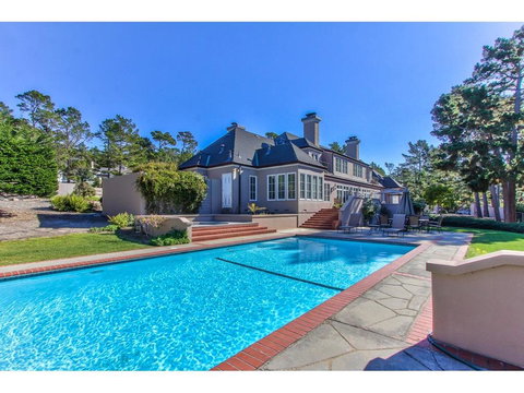 LX33 LUXURY VACATION VILLA ON PEBBLE WITH POOL AND LARGE PATIO - Bet 4u 0