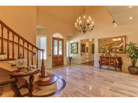 LX33 LUXURY VACATION VILLA ON PEBBLE WITH POOL AND LARGE PATIO - Bet 4u 1