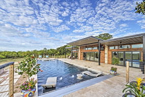 Book May Accommodation Vacations Bridge Guide Bridge Guide