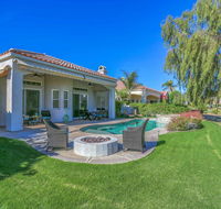 Mira Vista Lakefront Golf Villa