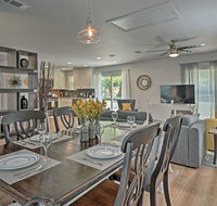 Modern Georgetown Home - Near The Square