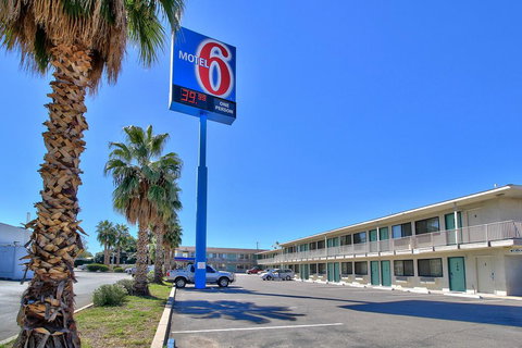 Motel 6-Nogales, AZ - Mariposa Road - Bet 4u 1