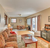 Mound Home w/ Deck 5 Minutes to Lake Minnetonka