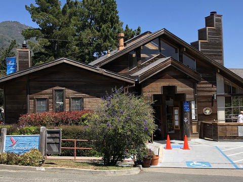Mountain Home Inn - Click Find 0