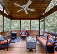 Mountain Hound Lodge