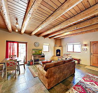 New Listing Cozy Oasis W/ Private Backyard  Grill Home