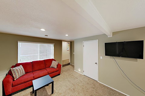 New Listing! Serene Retreat W/ Forest-View Decks Home - Bet 4u 1