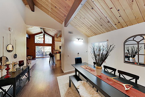 New Listing! Serene Retreat W/ Forest-View Decks Home - Bet 4u 2