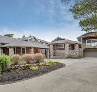 New Listing Stone Cottage W/ Private Beach Path Home