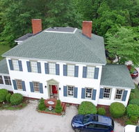 Oak Manor Inn