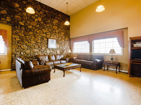 OYO Hotel Lebanon MO I-44 - Bet 4u 2