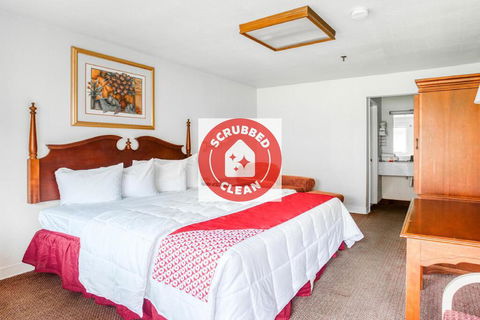 OYO Hotel San Antonio East - Click Find 1