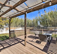 Page Home with Deck by Lake Powell and Horseshoe Bend