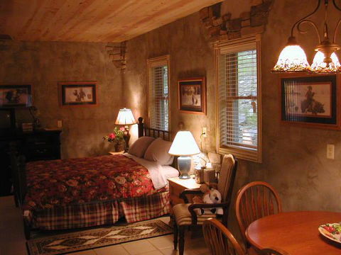 Pancho's Hideout - Click Find 0