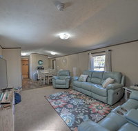 Pet-Friendly Getaway Mi to Oak Island Beach