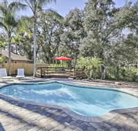Pet-Friendly Home w/ Fire Pit - 10 Mins to Gulf