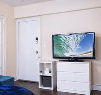 Plaza Studio Queen bed-2 extra beds- FAST Wifi