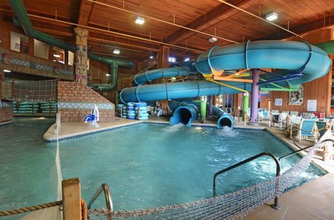 Polynesian Water Park Resort - Click Find 0