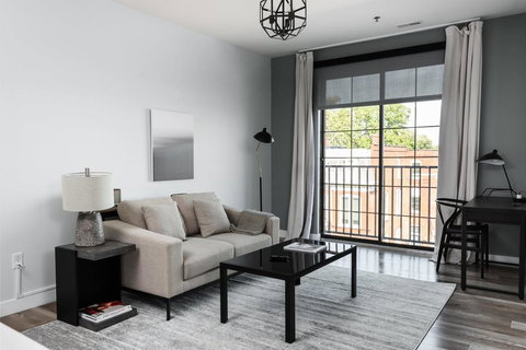 Power & Light District, DT View + Roof, Zencity - Bet 4u 2