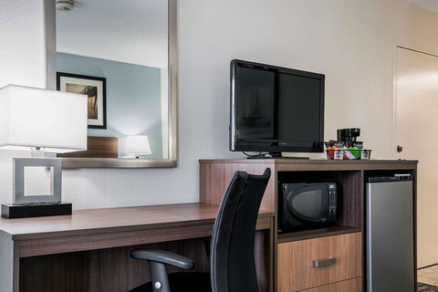 Quality Hotel Morehead City Near Atlantic Beach - Bet 4u 1