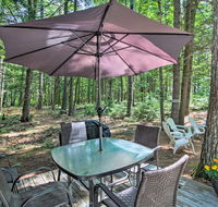 Quiet  Remote Waterfront Cottage on Panther Pond
