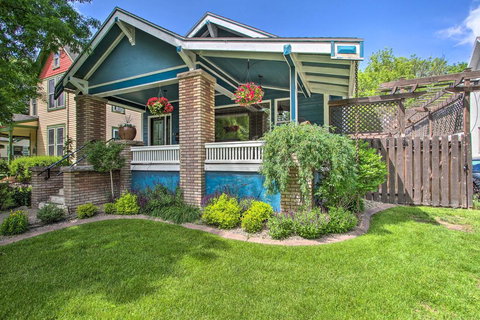 Remodeled Great Falls Home - Walk To Shops & Cafes - Bet 4u 2