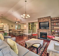 Remodeled House with Deck in Massanutten Resort