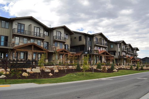 Residences At Blackstone - Click Find 2
